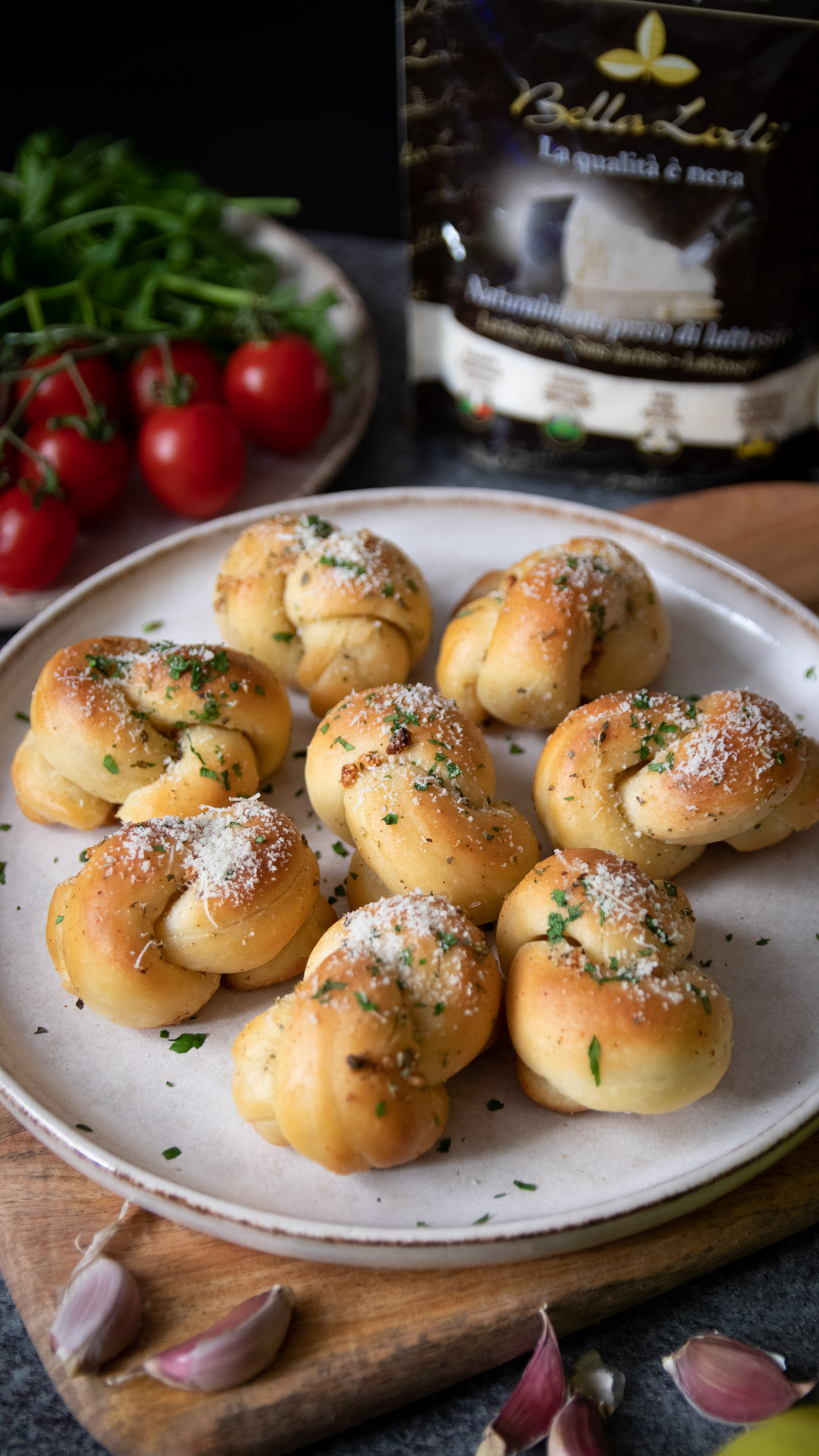 Garlic knots al Bella Lodi